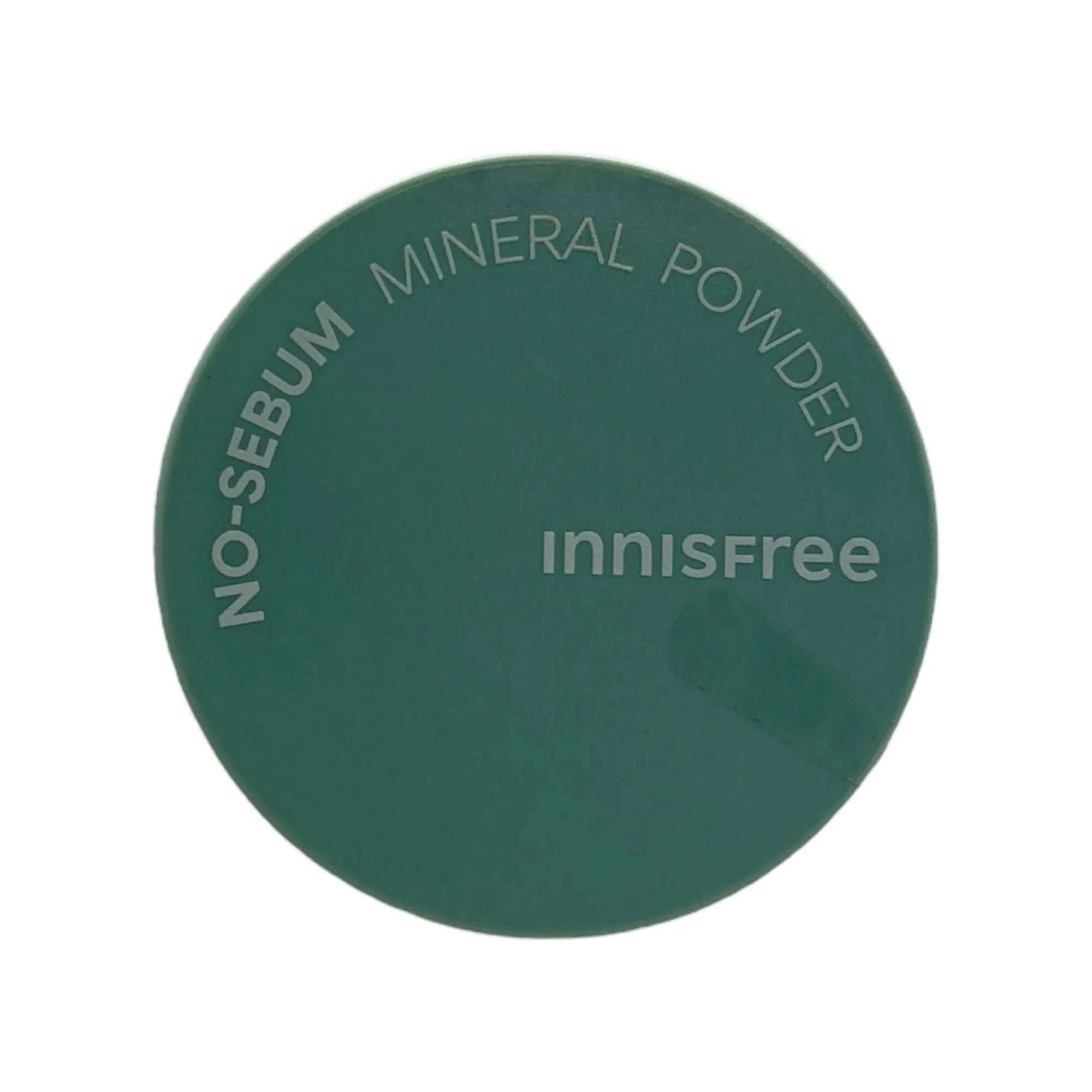 INNISFREE No Sebum Mineral Powder 5g product packaging, green container with clear branding.