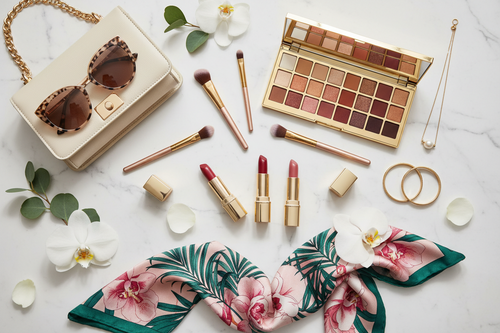 Make Up & Accessories